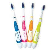 Brosse prucision gum care compact 1+1 Oral-B