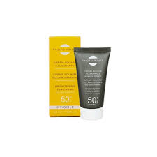 photo white crème solaire invisible spf 50+ 50ml